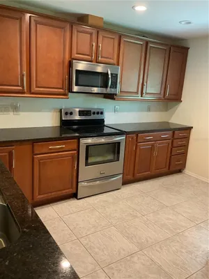 Property Slideshow image 3 of 27 | 1060 dunrobin dr a, Palm Harbor, FL, 34684