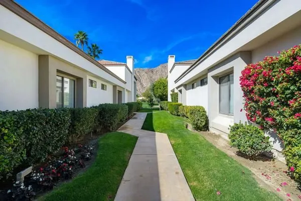 Property Slideshow image 2 of 32 | 54851 shoal crk, La Quinta, CA, 92253