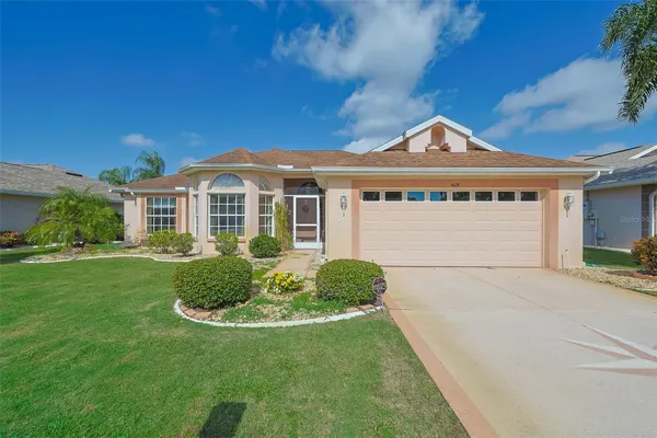 Property Slideshow image 3 of 43 | 1619 brookton green dr, Sun City Center, FL, 33573