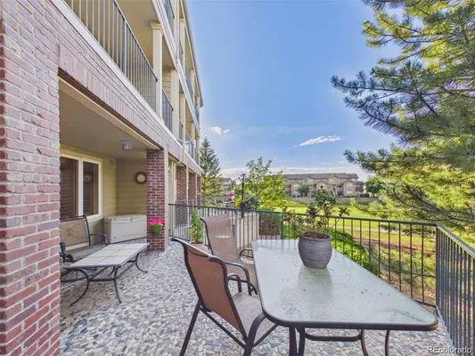 Property Slideshow image 3 of 32 | 2896 w riverwalk cir a112, Littleton, CO, 80123