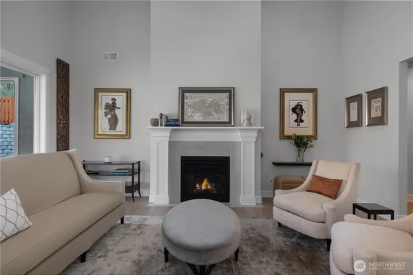 Property Slideshow image 3 of 11 | 2921 arrowroot loop, Lacey, WA, 98513