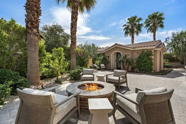 Property Slideshow image 2 of 47 | 81307 jasmine ct, La Quinta, CA, 92253