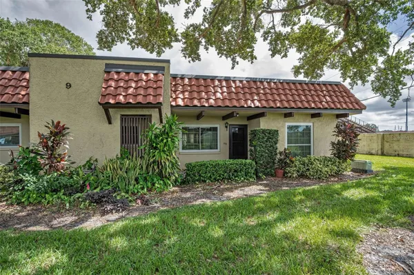 Property Slideshow image 3 of 66 | 1701 pinehurst rd 9h, Dunedin, FL, 34698