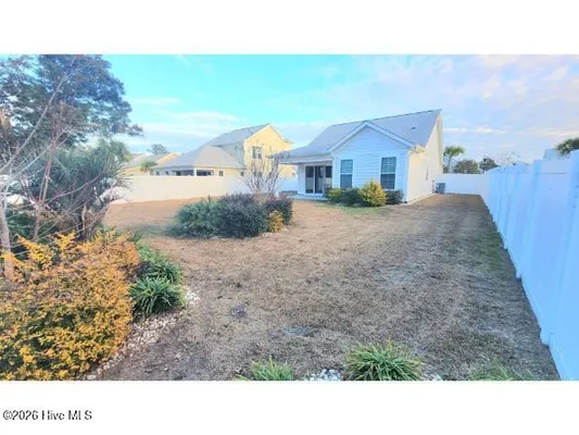 Property Slideshow image 3 of 43 | 1558 harbour place dr, Calabash, NC, 28467