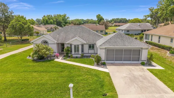 Property Slideshow image 2 of 50 | 5046 nw 21st loop, Ocala, FL, 34482