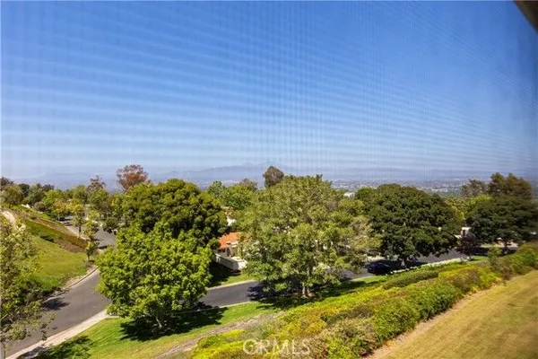 Property Slideshow image 2 of 52 | 4025 calle sonora este 3e, Laguna Woods, CA, 92637
