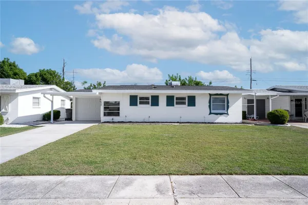 Property Slideshow image 2 of 38 | 1609 council dr, Sun City Center, FL, 33573