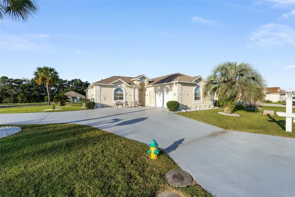 Property Slideshow image 3 of 60 | 5941 nw 26th ln, Ocala, FL, 34482