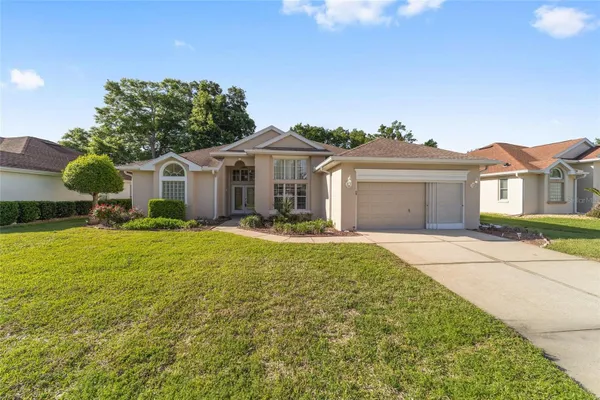 Property Slideshow image 2 of 77 | 6541 sw 111th loop, Ocala, FL, 34476
