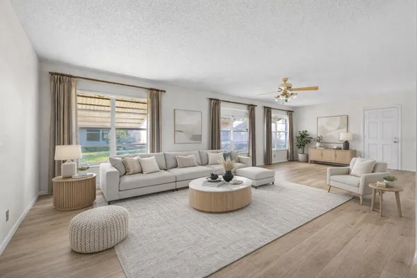 Property Slideshow image 2 of 39 | 9124 39th ln n # 5, Pinellas Park, FL, 33782