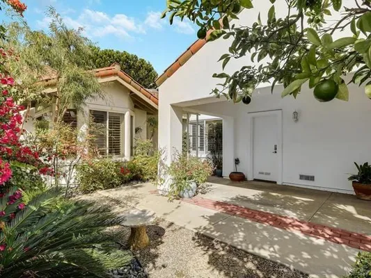 Property Slideshow image 3 of 32 | 4671 barcelona way, Oceanside, CA, 92056