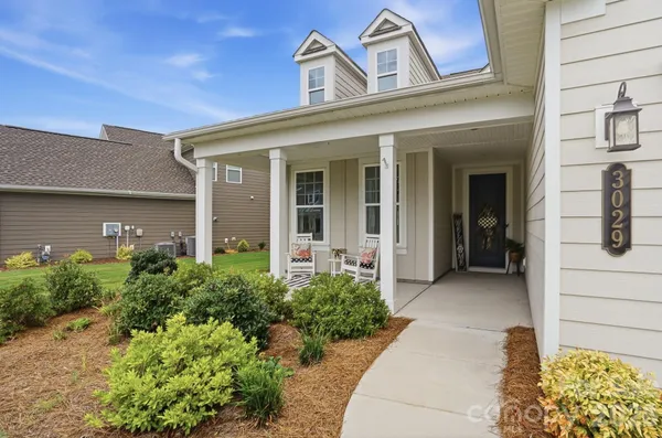 Property Slideshow image 3 of 48 | 3029 trace meadow ct, York, SC, 29745