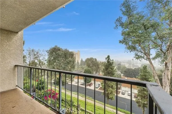 Property Slideshow image 3 of 26 | 3335 punta alta 2c, Laguna Woods, CA, 92637