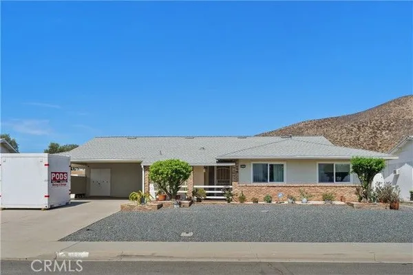 Property Slideshow image 2 of 52 | 28183 portsmouth dr, Menifee, CA, 92586
