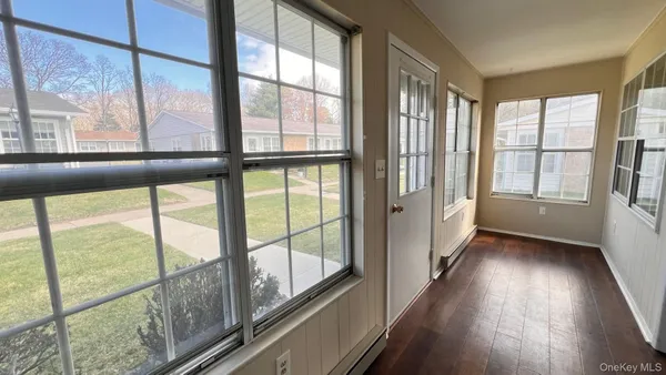 Property Slideshow image 3 of 12 | 273 berwick ct a, Brookhaven, NY, 11961