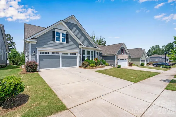 Property Slideshow image 3 of 43 | 6601 good news dr, Charlotte, NC, 28215