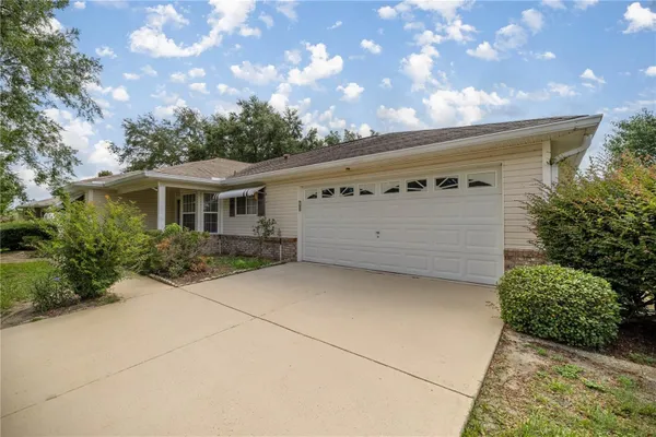 Property Slideshow image 3 of 22 | 8485 sw 60th cir, Ocala, FL, 34476