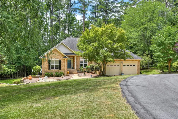Property Slideshow image 2 of 72 | 204 chickadee ct, Mc Cormick, SC, 29835