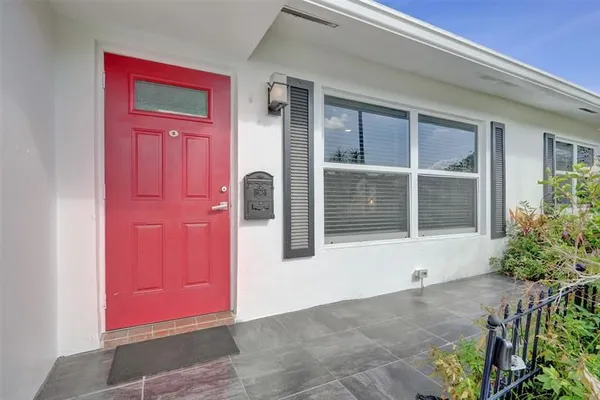 Property Slideshow image 2 of 41 | 411 nw 26th ct, Pompano Beach, FL, 33064