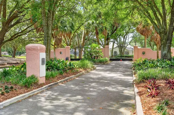 Property Slideshow image 2 of 66 | 5 hickory head hammock, The Villages, FL, 32159