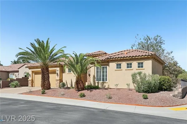 Property Slideshow image 3 of 46 | 2318 shorewood hills ave, Henderson, NV, 89052