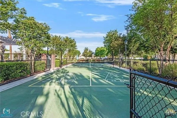 Property Slideshow image 2 of 9 | 12417 french park ln, Bakersfield, CA, 93312