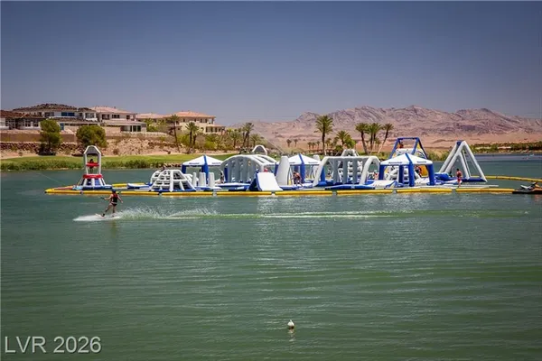 Property Slideshow image 3 of 45 | 92 kimberlite st dr, Henderson, NV, 89011
