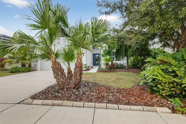 Property Slideshow image 2 of 73 | 2389 pawtucket pass, Mount Dora, FL, 32757