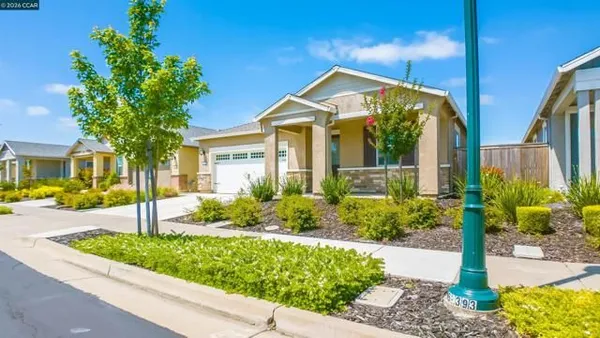 Property Slideshow image 2 of 34 | 2071 reunion ln, Rio Vista, CA, 94571