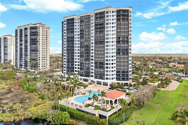 Property Slideshow image 2 of 28 | 23850 via italia cir 405, Estero, FL, 34134