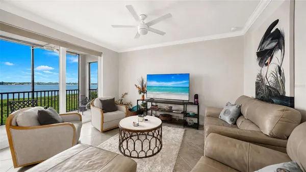 Property Slideshow image 3 of 55 | 1020 tidewater shores loop 207, Bradenton, FL, 34208