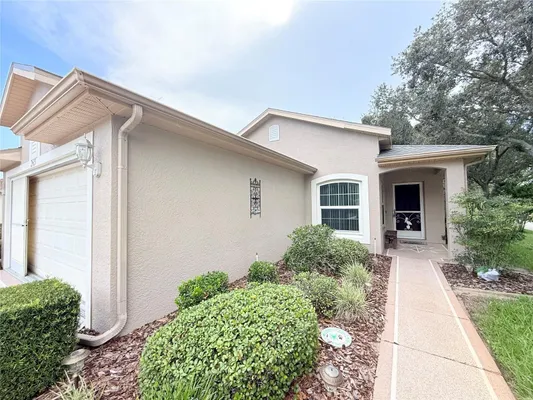 Property Slideshow image 2 of 67 | 265 center oak cir, Spring Hill, FL, 34609