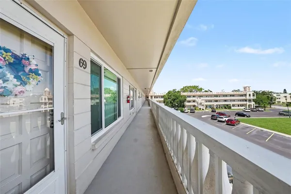 Property Slideshow image 2 of 31 | 2284 philippine dr 69, Clearwater, FL, 33763