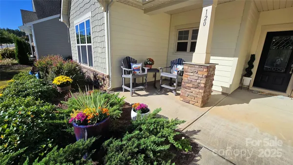 Property Slideshow image 3 of 48 | 120 van gogh trl, Mount Holly, NC, 28120