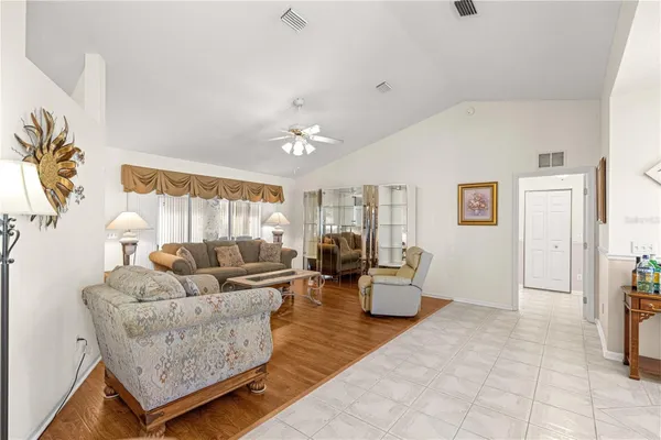 Property Slideshow image 3 of 42 | 1967 nw 50th cir, Ocala, FL, 34482