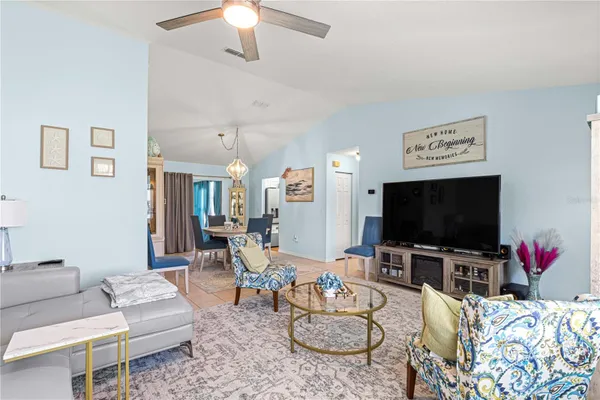 Property Slideshow image 3 of 62 | 13776 se 87th ave, Summerfield, FL, 34491