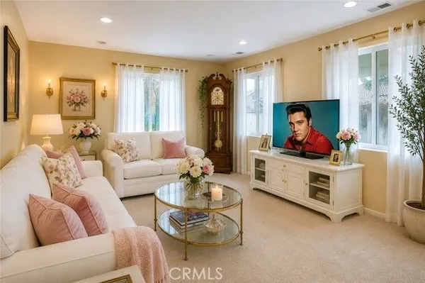 Property Slideshow image 2 of 16 | 186 canary crk, Beaumont, CA, 92223