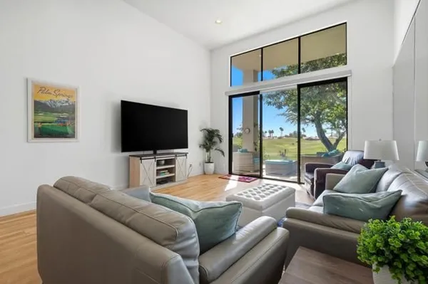 Property Slideshow image 3 of 29 | 54326 oak tree a122, La Quinta, CA, 92253