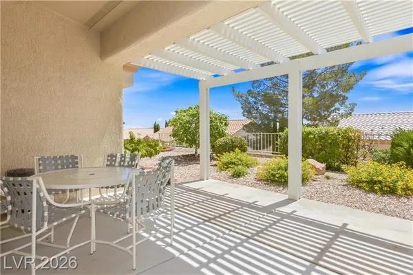 Property Slideshow image 3 of 55 | 2800 hanging rock dr, Las Vegas, NV, 89134