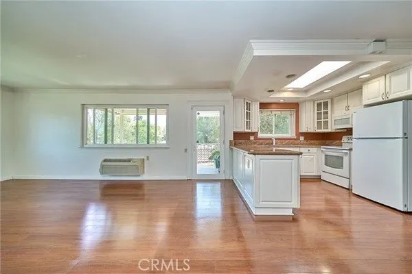 Property Slideshow image 3 of 27 | 930 avenida majorca p, Laguna Woods, CA, 92637