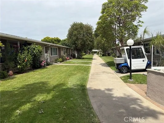 Property Slideshow image 2 of 27 | 1371 oakmont rd m7-150b, Seal Beach, CA, 90740