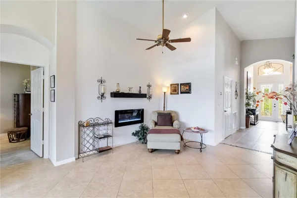 Property Slideshow image 3 of 31 | 4211 64th dr e unit e, Sarasota, FL, 34243