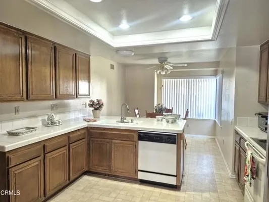 Property Slideshow image 2 of 53 | 35208 village 35 35, Camarillo, CA, 93012