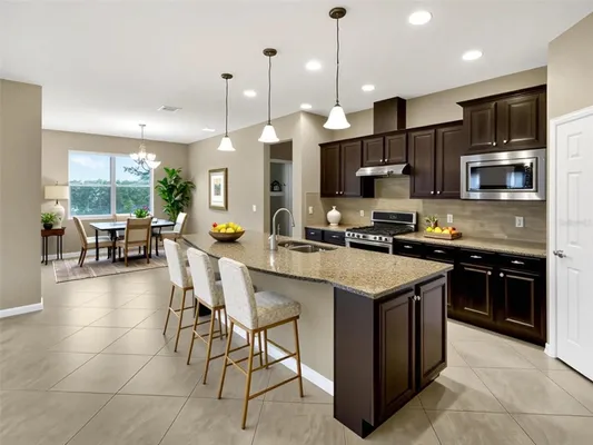 Property Slideshow image 2 of 69 | 672 cordoba dr, Davenport, FL, 33837