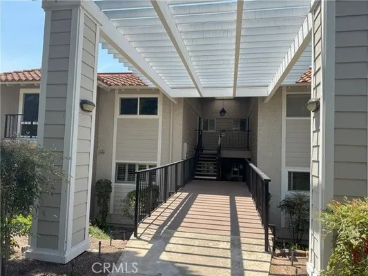 Property Slideshow image 2 of 26 | 3300 via a, Laguna Woods, CA, 92637