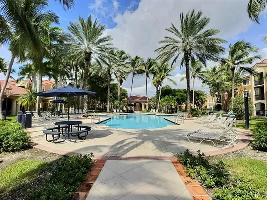 Property Slideshow image 3 of 35 | 7940 n nob hill rd 108, Tamarac, FL, 33321