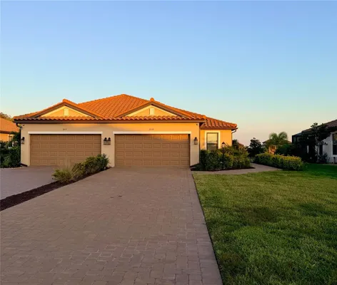 Property Slideshow image 2 of 51 | 3019 formia ct, Bradenton, FL, 34211