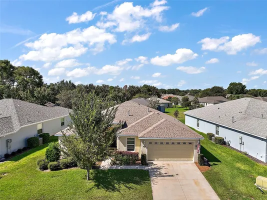 Property Slideshow image 2 of 42 | 27102 camerons run, Leesburg, FL, 34748