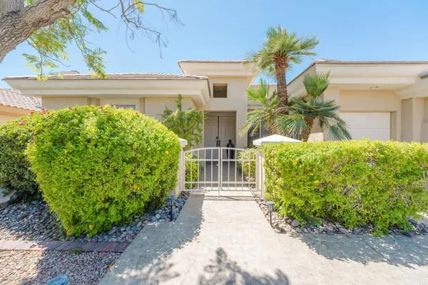 Property Slideshow image 2 of 65 | 78907 fountain hills dr, Palm Desert, CA, 92211