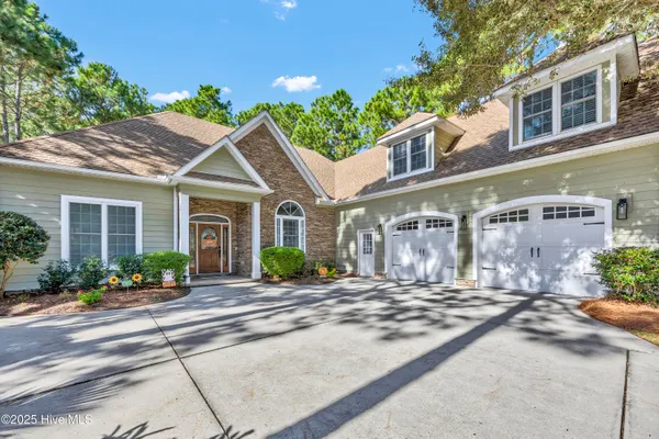 Property Slideshow image 2 of 95 | 3807 ridge crest dr, Southport, NC, 28461